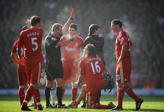 中后卫极限拦截救球队一命