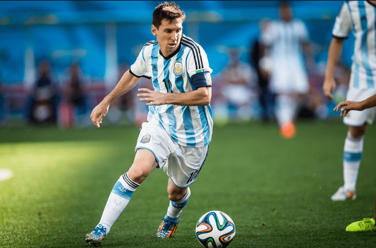 FPX官方：暂别往昔，万幸相遇，愿我们继续成为更好的自己