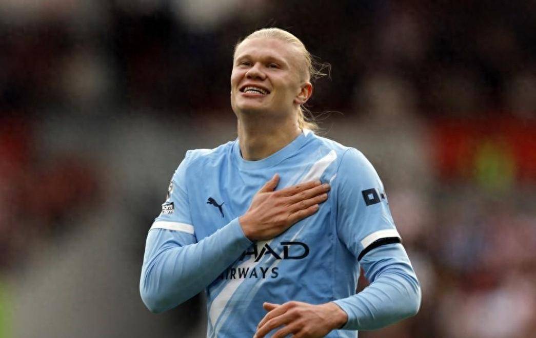 卢卡脑后传球！文森特手起刀落，命中三分！老詹看呆了