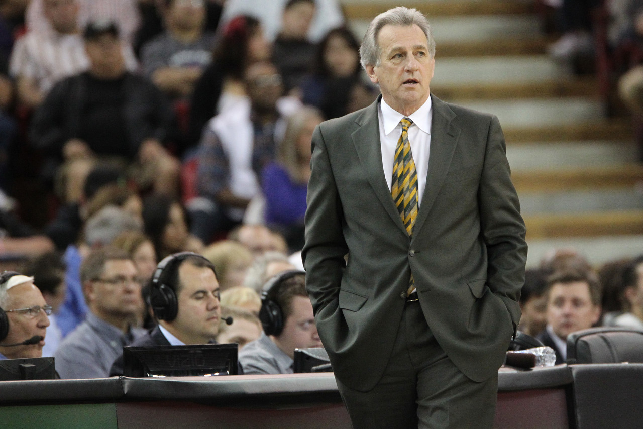 CBA：浙江男篮客场大胜新疆