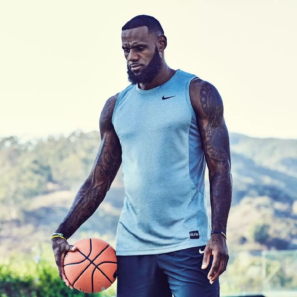 MLB季后赛战术与常规赛差异