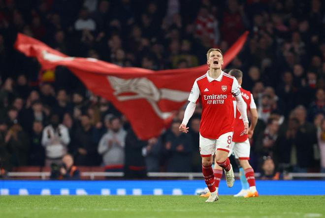 文班亚马21分 马刺战胜凯尔特人